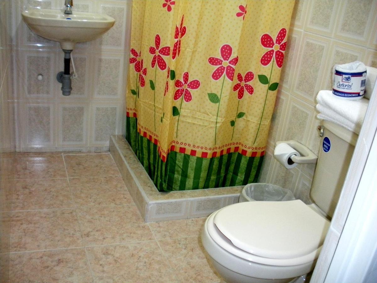 Hotel Casa Sarita Bogota Luaran gambar